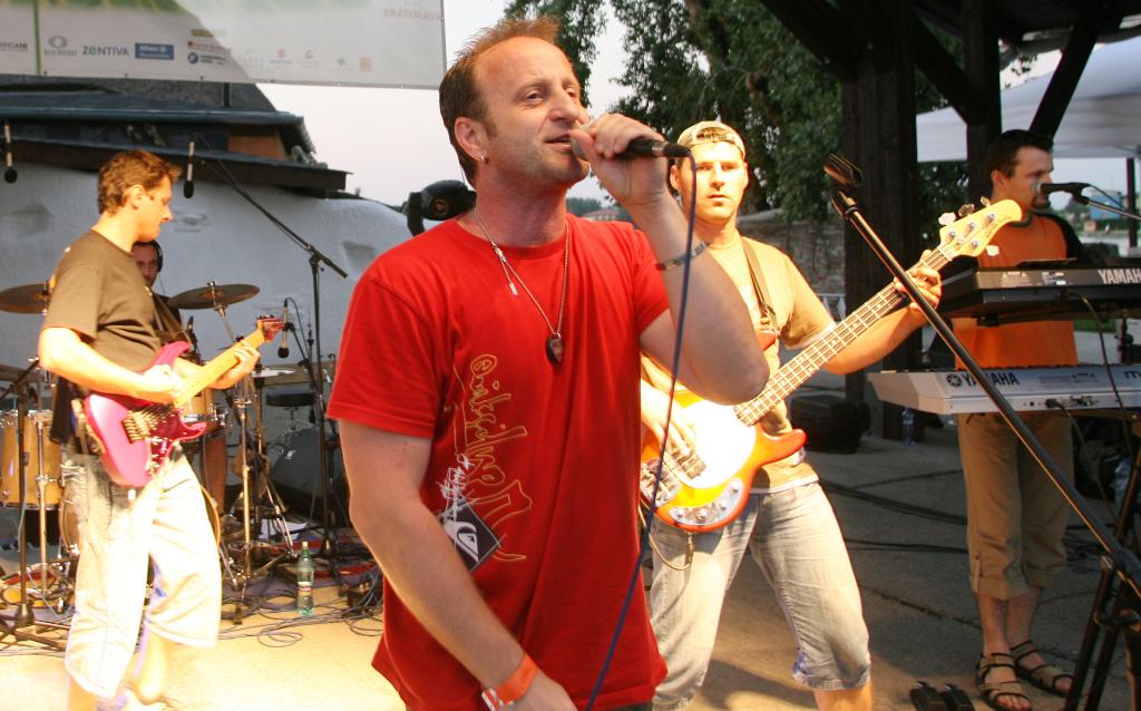 2008_na_kolesach_tour_-_senecke_jazera_27_7_-_01